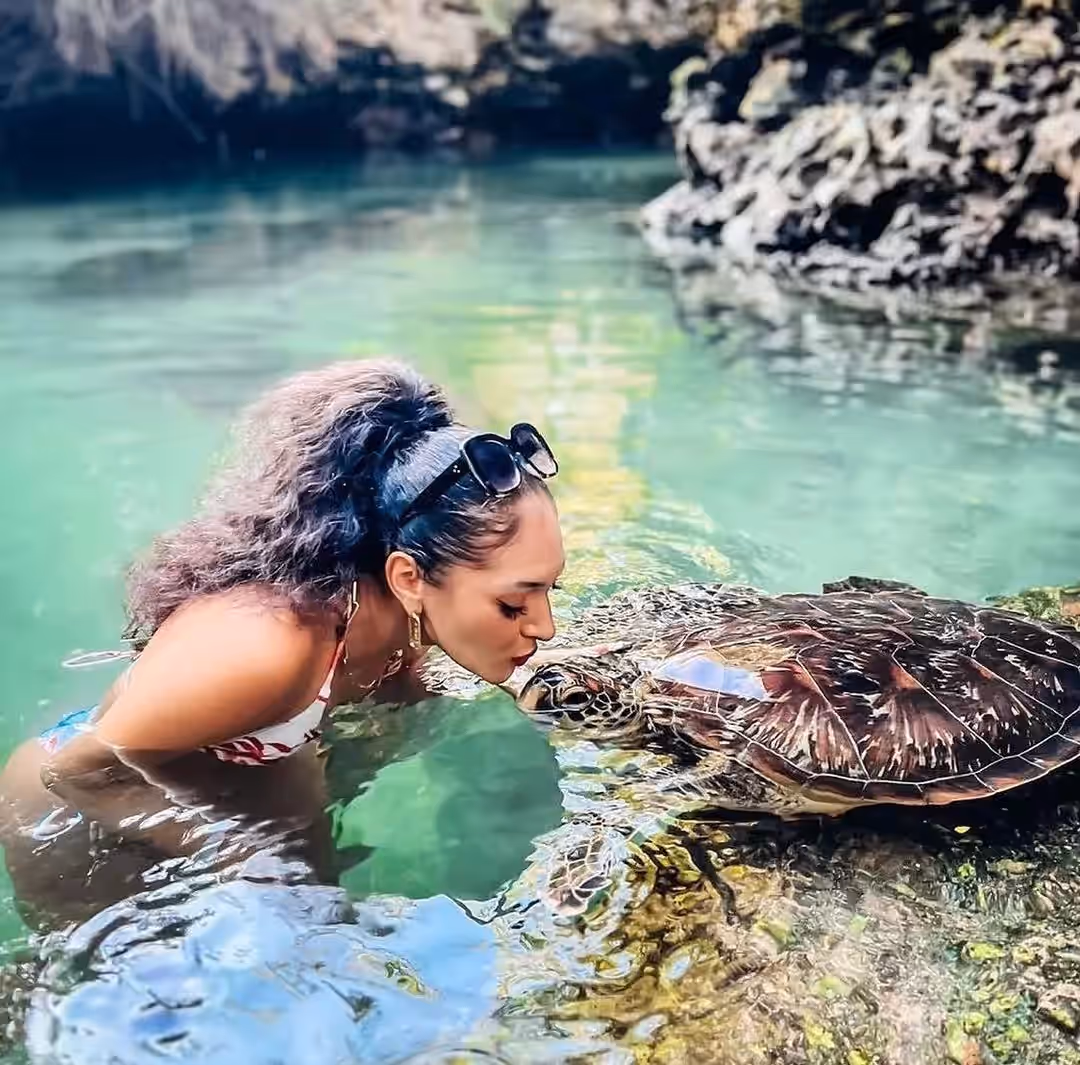 Baraka Natural Aquarium (Salaam Cave Turtles)
