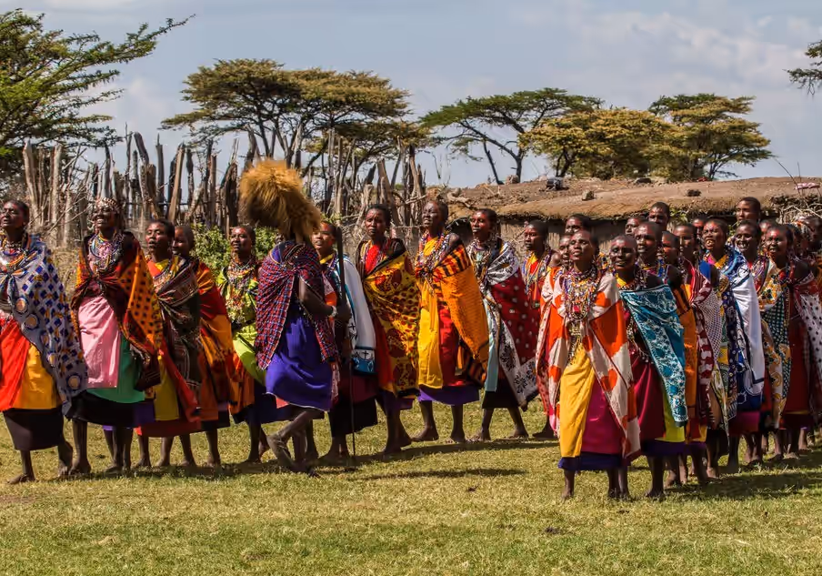 visiting Maasai Boma gallery 3